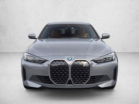 Used 2023 BMW i4 eDrive35 w/ Premium Package RWD image 2