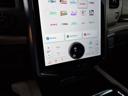 Used 2024 Ford Expedition Limited w/ Excursion Package image 15