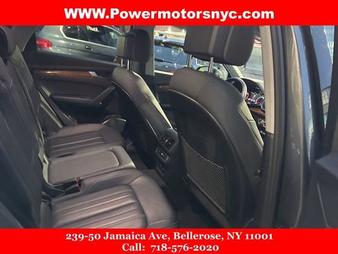 Used 2022 Audi Q5 2.0T Premium AWD/4WD image 19