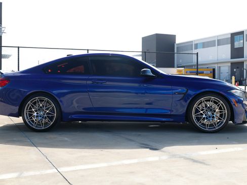 Used 2020 BMW M4 Coupe w/ Competition Package image 18