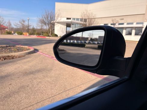 Used 2013 Chevrolet Cruze LT image 27