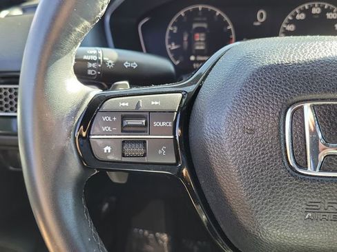 Used 2023 Honda Civic Sport image 5