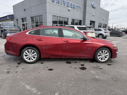 Used 2024 Chevrolet Malibu LT image 2