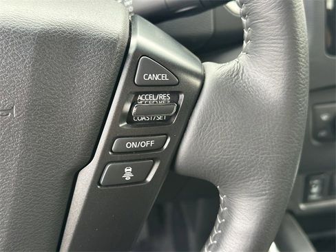 Certified 2023 Nissan Frontier SV w/ SV Convenience Package image 26