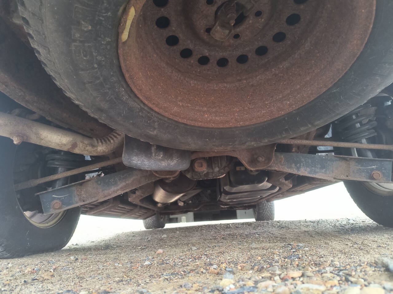 Used 2003 Ford Explorer XLT AWD/4WD image 16