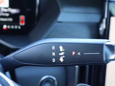 New 2025 GMC Acadia AT4 image 14