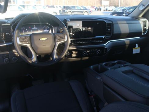 New 2026 Chevrolet Silverado 1500 LT image 14