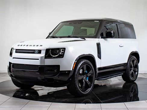 Used 2022 Land Rover Defender 90 V8 image 1