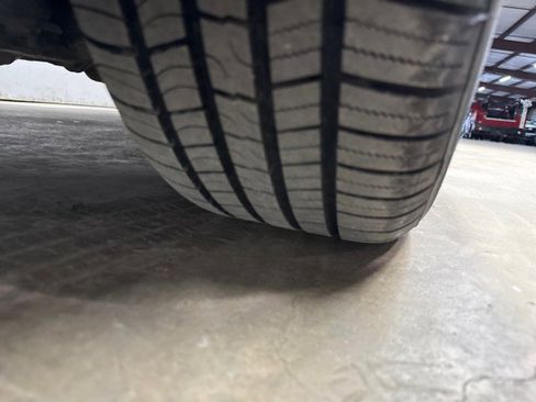 Used 2020 Toyota Sienna L image 41