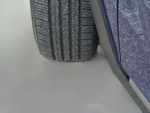 Certified 2025 Subaru Crosstrek 2.5i Limited image 41