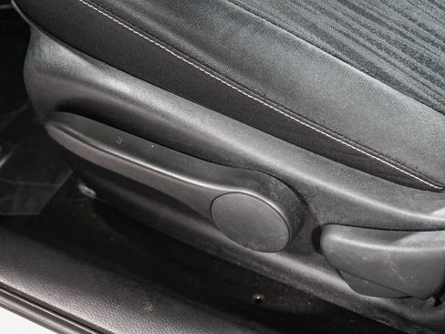 Used 2016 Nissan Sentra SV FWD image 22