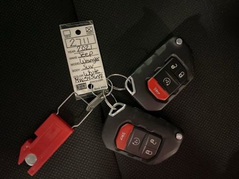 Used 2021 Jeep Wrangler Unlimited Willys image 54