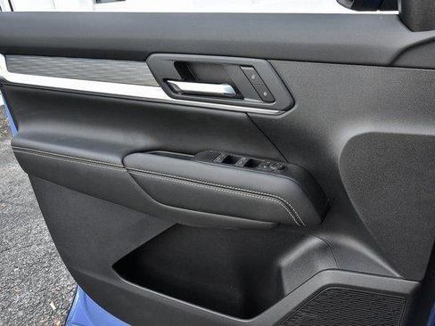 New 2025 GMC Terrain Elevation w/ Black Edition image 10