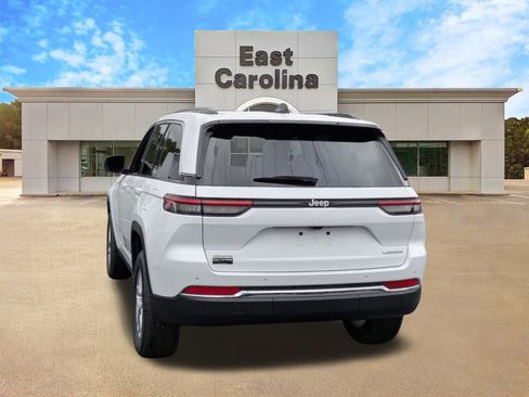 New 2026 Jeep Grand Cherokee Laredo X image 5