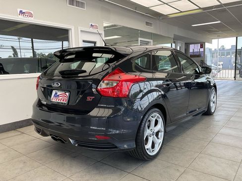Used 2013 Ford Focus ST FWD image 5