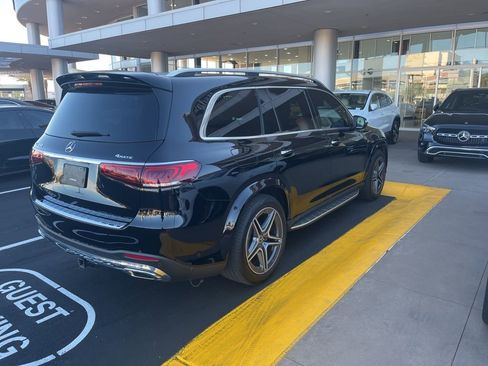 Used 2022 Mercedes-Benz GLS 450 4MATIC image 5