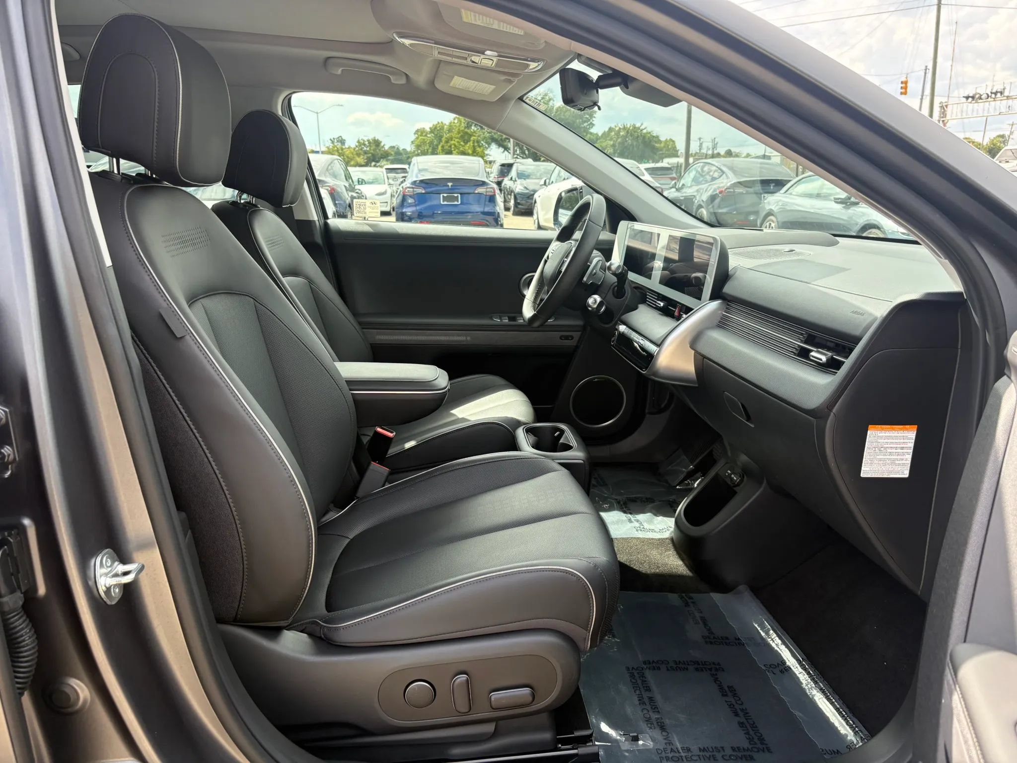 Used 2024 Hyundai Ioniq 5 Limited AWD/4WD image 15