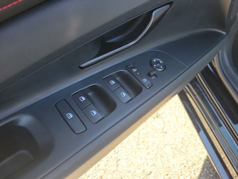 Used 2025 Hyundai Elantra N Line FWD image 17