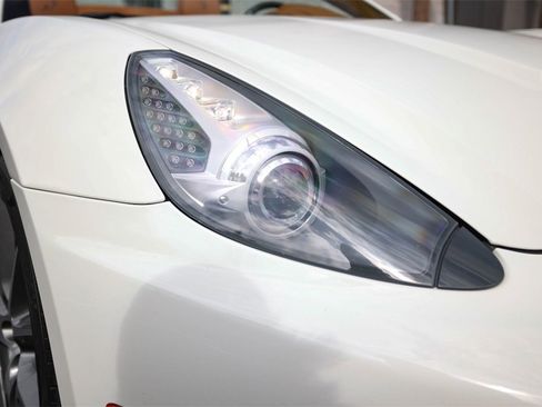 Certified 2012 Ferrari California image 14