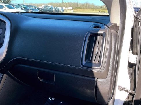 Used 2018 GMC Canyon SLT w/ Driver Alert Package image 23