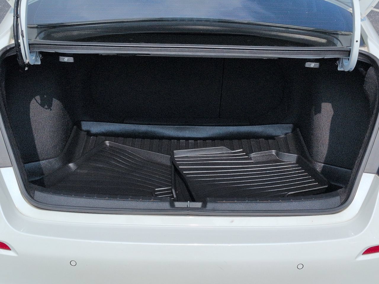 Used 2024 Honda Civic Touring image 13