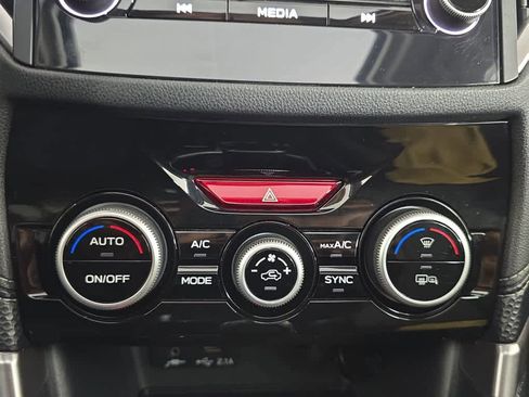 Used 2023 Subaru Forester Limited image 40