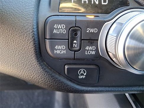 Used 2025 RAM 1500 Laramie image 26