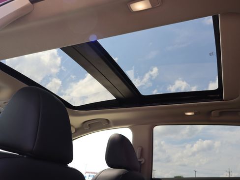 Used 2024 Nissan Murano SL image 25