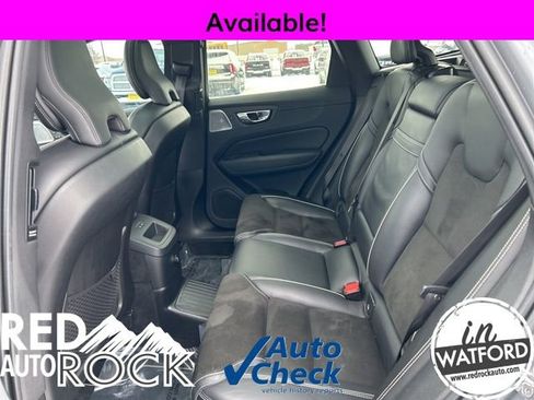 Used 2019 Volvo XC60 T8 R-Design w/ Advanced Package image 10