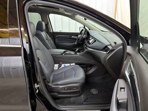 Used 2021 Buick Enclave Essence w/ Sun And Navigation Package AWD/4WD image 28