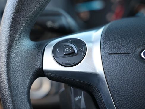 Used 2013 Ford Escape SE image 24