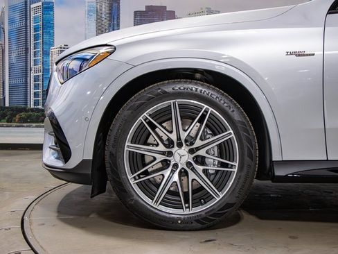 Certified 2025 Mercedes-Benz GLC 43 AMG 4MATIC image 7