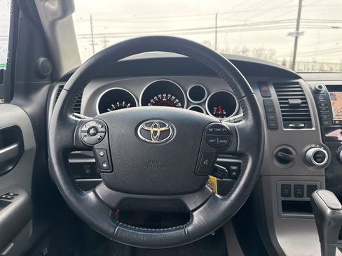 Used 2010 Toyota Sequoia Limited image 15