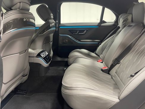 Used 2024 Mercedes-Benz S 63 AMG S image 25