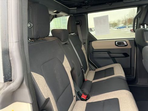 Used 2025 Ford Bronco Big Bend image 41