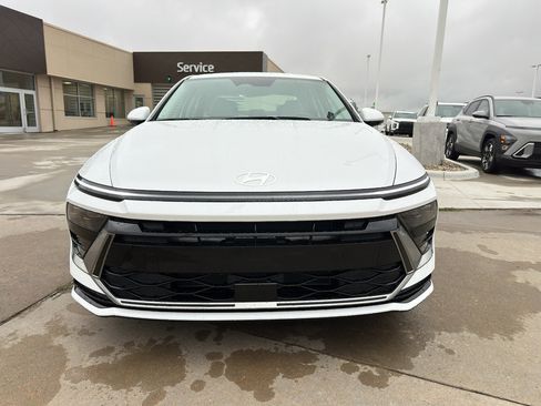 New 2026 Hyundai Sonata SEL image 8