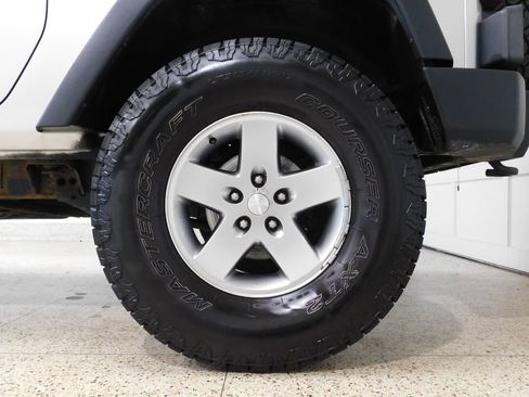 Used 2010 Jeep Wrangler Sport AWD/4WD image 55