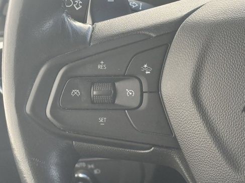 Used 2022 Chevrolet Bolt LT w/ Infotainment Package image 17