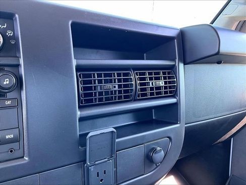 New 2026 Chevrolet Express 2500 w/ Driver Convenience Package RWD image 19