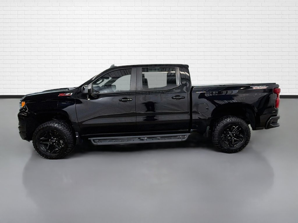 Used 2023 Chevrolet Silverado 1500 LT Trail Boss w/ Protection Package AWD/4WD image 6