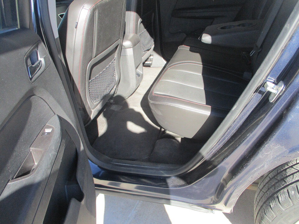 Used 2016 Chevrolet Equinox LTZ w/ Enhanced Convenience Package AWD/4WD image 25