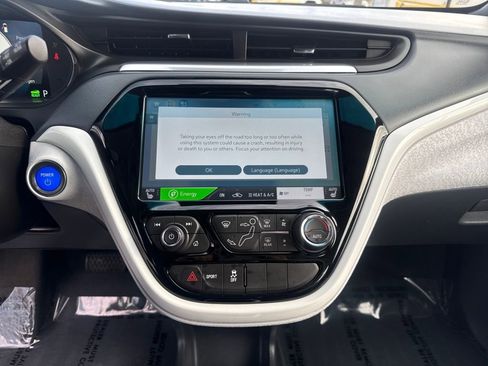 Used 2017 Chevrolet Bolt Premier w/ Driver Confidence II Package image 18