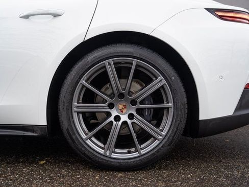 Certified 2025 Porsche Panamera 4 AWD/4WD image 13