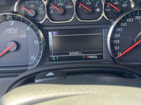 Used 2018 GMC Yukon SLT w/ Open Road Package image 19