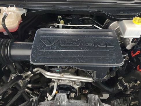 Used 2023 RAM 1500 Big Horn AWD/4WD image 9