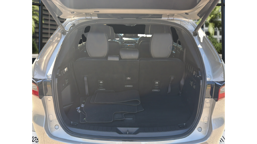 Certified 2024 MAZDA CX-90 Plug-In Hybrid w/ Premium Plus AWD/4WD image 14