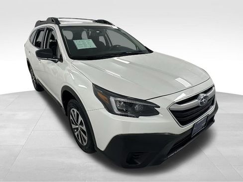 Used 2021 Subaru Outback 2.5i image 1
