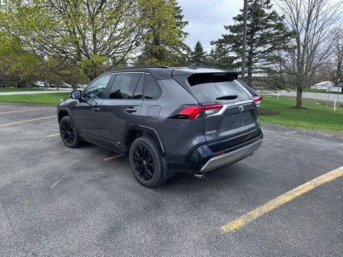 Used 2024 Toyota RAV4 XSE w/ Weather Package image 5