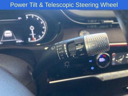 Used 2022 Genesis GV70 2.5T w/ Advanced Package image 20