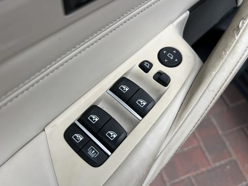 Used 2020 BMW M550i xDrive w/ Executive Package AWD/4WD image 15